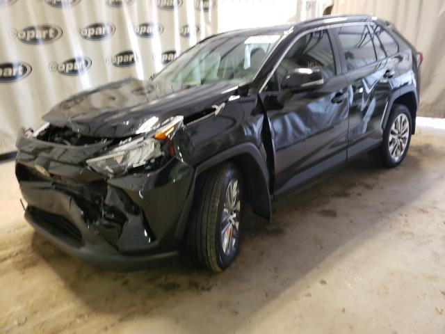 2020 TOYOTA RAV4 XLE P JTMC1RFV1LD055880