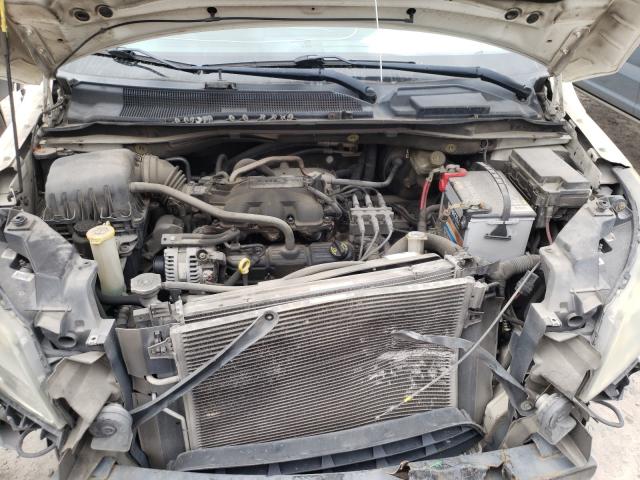 2010 VOLKSWAGEN ROUTAN SE 2V4RW3D17AR407451