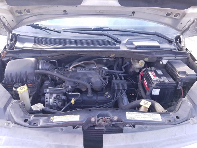 2010 VOLKSWAGEN ROUTAN SE 2V4RW3D19AR407760