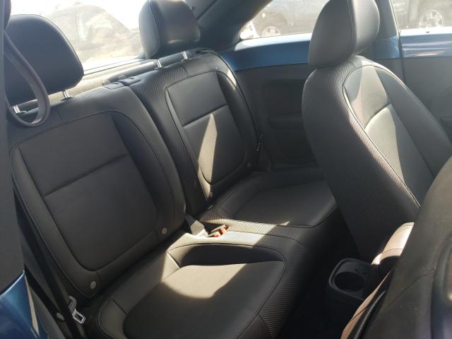 2019 VOLKSWAGEN BEETLE SE 3VWJD7AT9KM718136