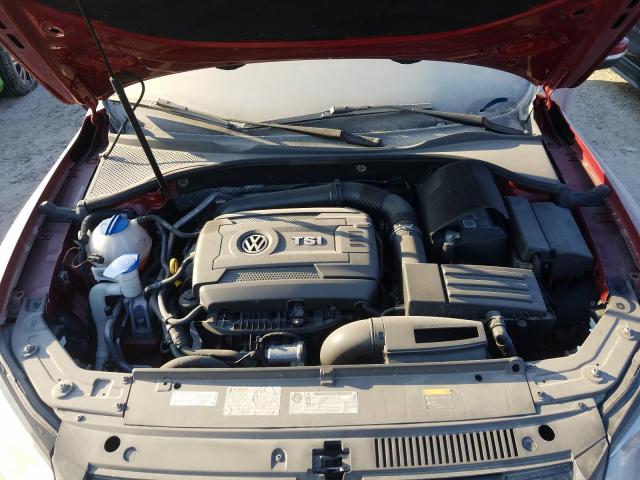 2015 VOLKSWAGEN PASSAT S 1VWAT7A31FC028083