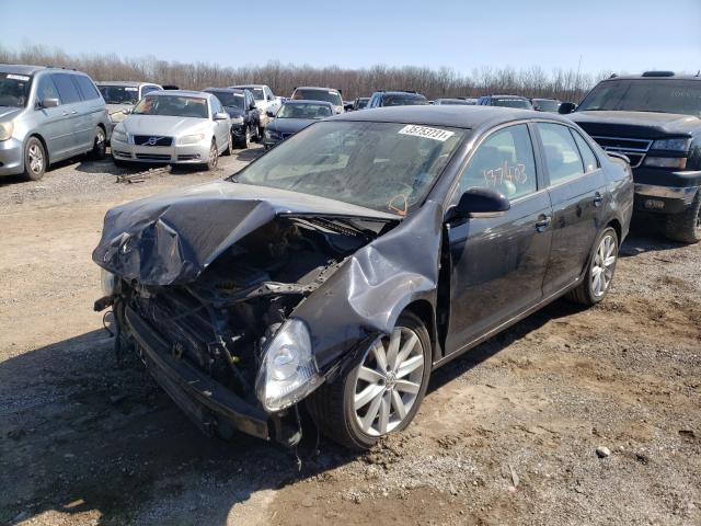 2010 VOLKSWAGEN JETTA WOLF 3VWRJ7AJ2AM070910