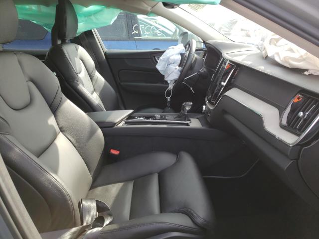 2018 VOLVO XC60 T6 IN YV4A22RL5J1019322