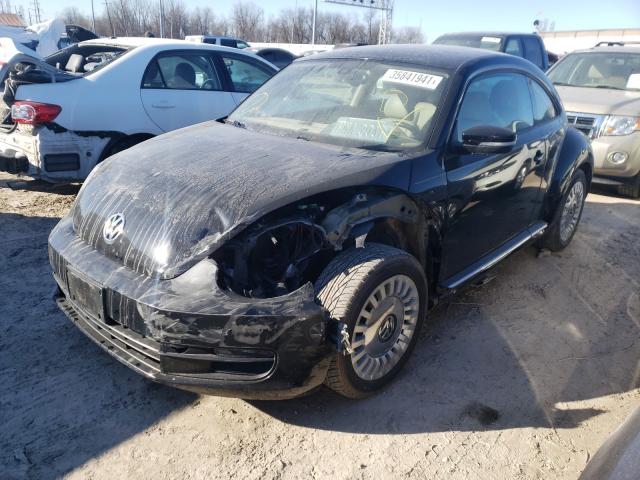 2016 VOLKSWAGEN BEETLE SE 3VWJ17AT7GM620528