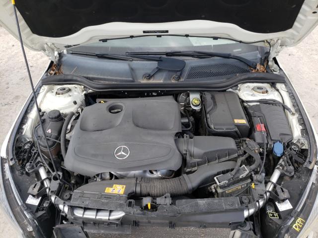2016 MERCEDES-BENZ CLA 250 WDDSJ4EB8GN293964