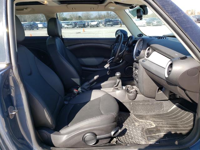 2011 MINI COOPER WMWSU3C57BT183286