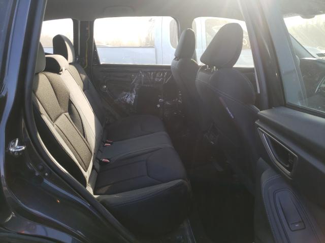2019 SUBARU FORESTER JF2SKACC2KH458143