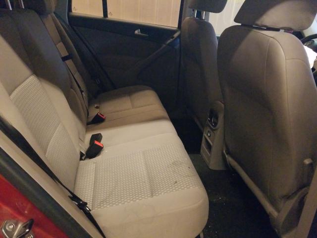 2010 VOLKSWAGEN TIGUAN S WVGAV7AX3AW001972