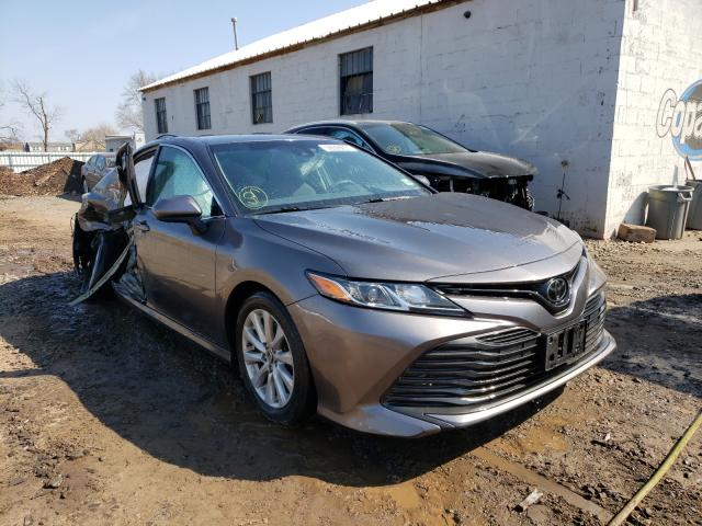 2018 TOYOTA CAMRY L 4T1B11HK0JU503275