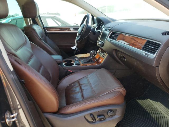 2011 VOLKSWAGEN TOUAREG HY WVGFG9BP6BD003786