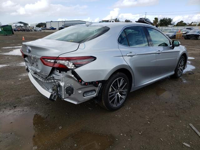 2021 TOYOTA CAMRY XLE 4T1F31AK2MU550818