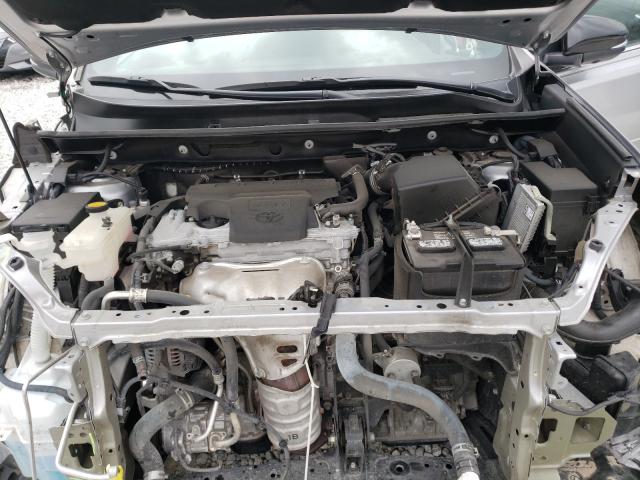 2017 TOYOTA RAV4 SE 2T3JFREV8HW601837