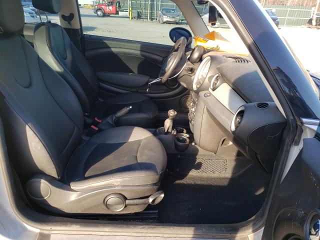 2011 MINI COOPER WMWSU3C56BTX97391