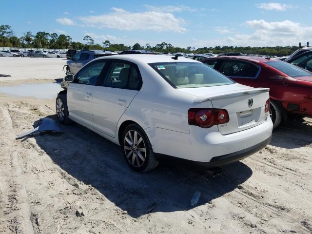 2010 VOLKSWAGEN JETTA WOLF 3VWRJ7AJ6AM066245