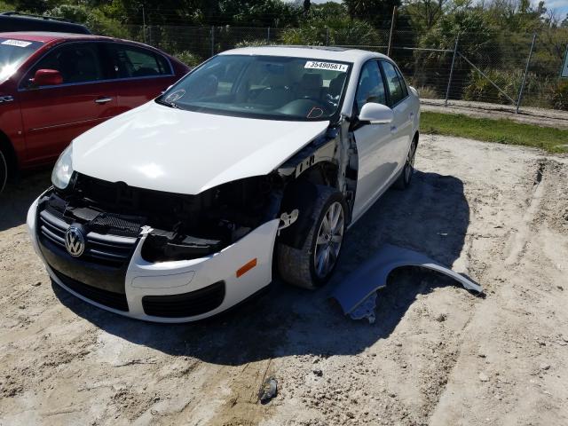 2010 VOLKSWAGEN JETTA WOLF 3VWRJ7AJ6AM066245