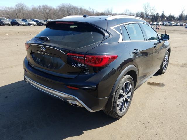 2017 INFINITI QX30 BASE SJKCH5CR7HA027583
