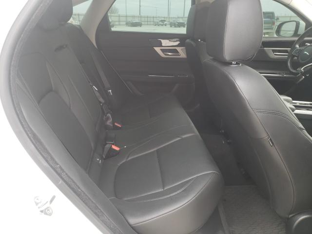 2018 JAGUAR XF SAJBR4FX0JCY54403