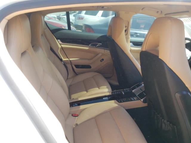 2015 PORSCHE PANAMERA 2 WP0AA2A77FL002571