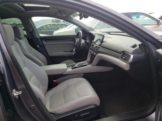 2018 HONDA ACCORD TOU 1HGCV2F95JA043715