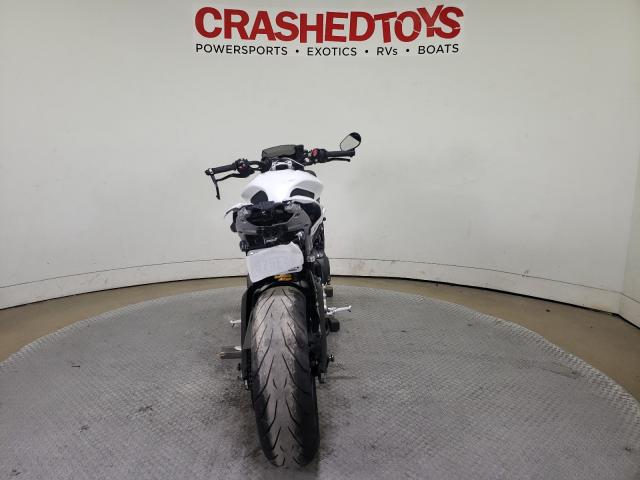 2019 TRIUMPH MOTORCYCLE STREET TRI SMTA464SXKT915075