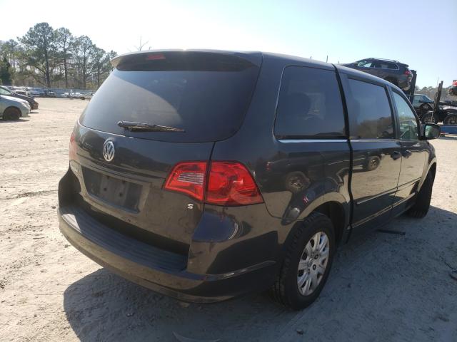 2011 VOLKSWAGEN ROUTAN S 2V4RW4DG8BR740446