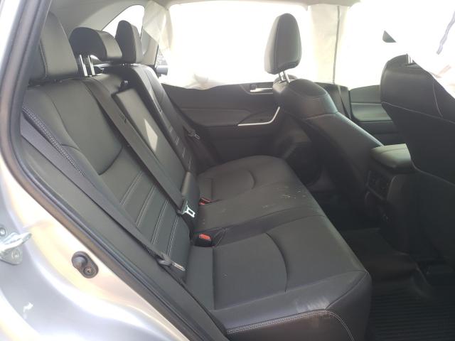 2019 TOYOTA RAV4 XLE P JTMA1RFV3KD037502