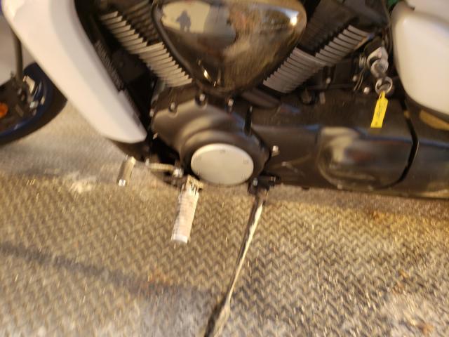 2019 SUZUKI VZR1800 JS1VY53A5K7100745