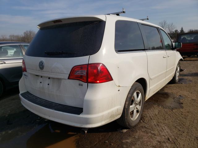2010 VOLKSWAGEN ROUTAN SE 2V4RW3D19AR202259