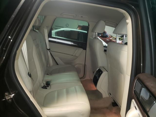 2016 VOLKSWAGEN TOUAREG SP WVGEF9BP2GD009137