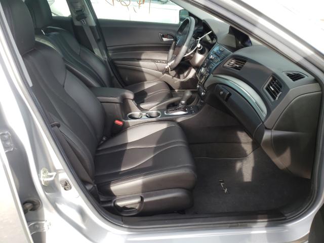 2019 ACURA ILX 19UDE2F30KA010798