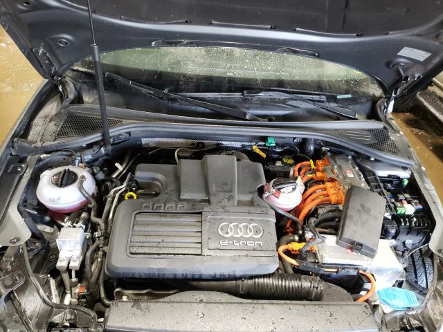 2017 AUDI A3 E-TRON WAUTPBFF9HA138994