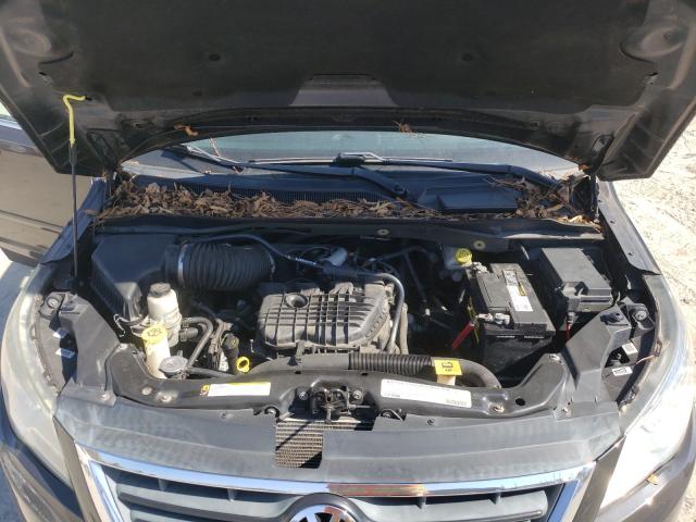 2011 VOLKSWAGEN ROUTAN S 2V4RW4DG8BR740446