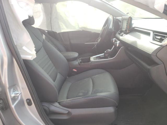 2019 TOYOTA RAV4 XLE P JTMA1RFV3KD037502