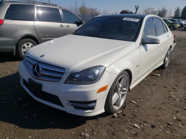 2012 MERCEDES-BENZ C 250 WDDGF4HB4CR224615