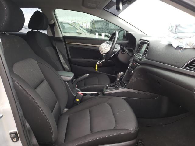 2018 HYUNDAI ELANTRA SE KMHD84LF3JU609493