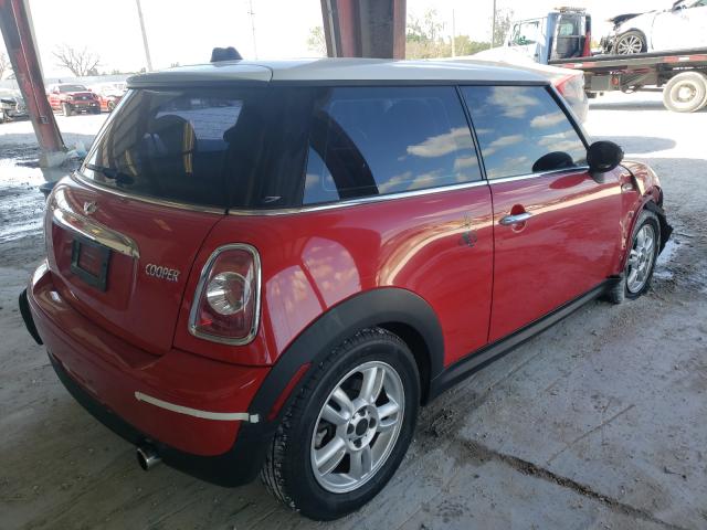 2011 MINI COOPER WMWSU3C59BT252933