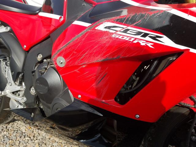2017 HONDA CBR600 RR JH2PC40J7HK300373