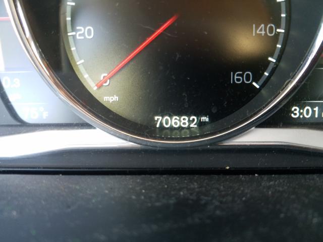 2015 VOLVO V60 CROSS YV4612HK2F1000672