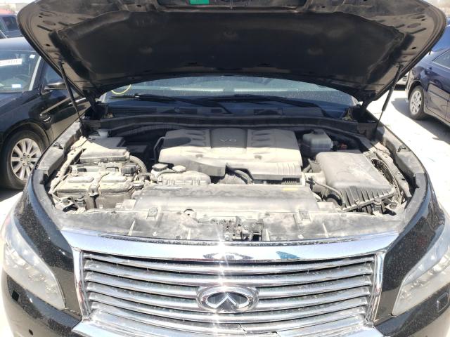 2014 INFINITI QX80 JN8AZ2NE1E9067806