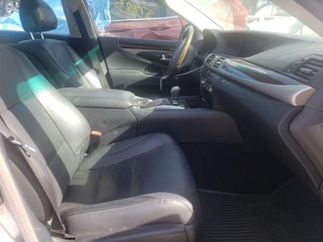 2015 LEXUS LS 460 JTHCL5EF3F5025161