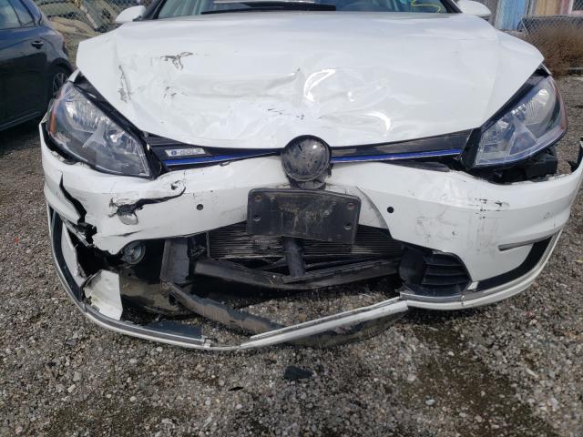 2015 VOLKSWAGEN E-GOLF LIM WVWKP7AU8FW906630