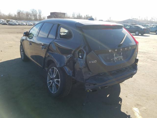 2015 VOLVO V60 CROSS YV4612HK2F1000672