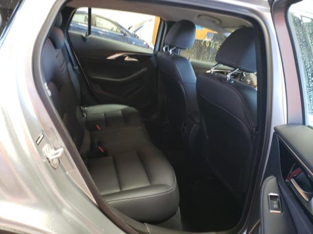 2018 INFINITI QX30 SJKCH5CR0JA058132