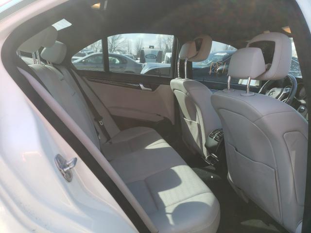 2012 MERCEDES-BENZ C 250 WDDGF4HB4CR224615