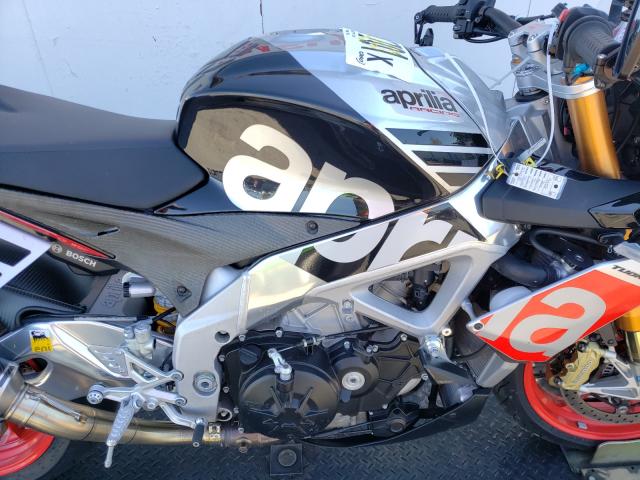 2016 APRILIA TUONO V4 1 ZD4TYUA09GS000500