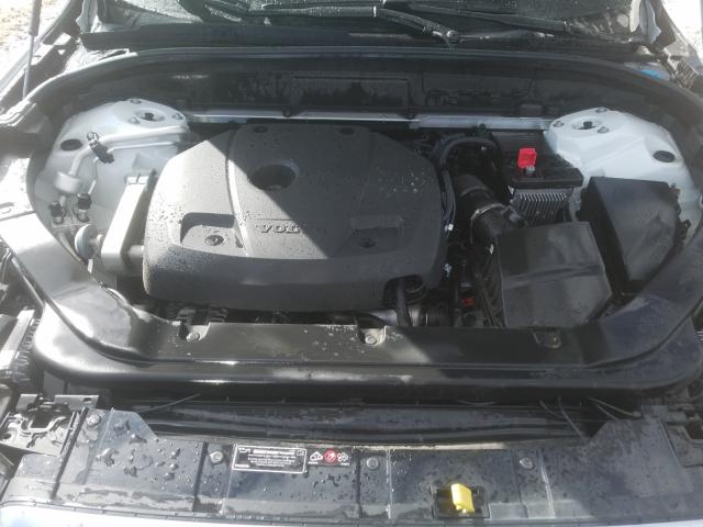 2019 VOLVO XC60 T5 R- LYV102DM8KB371832
