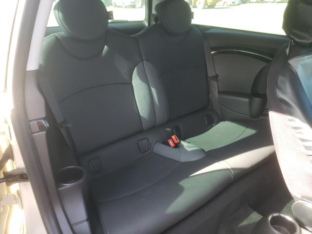 2010 MINI COOPER CLU WMWML3C5XATX37592