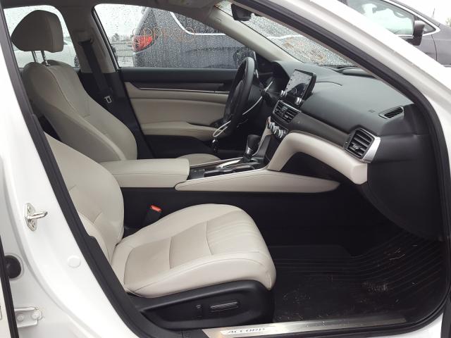 2018 HONDA ACCORD TOU 1HGCV1F93JA091580