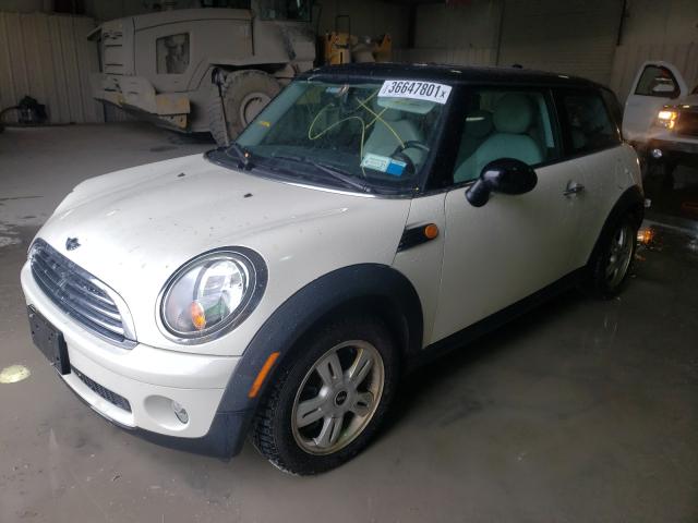 2010 MINI COOPER WMWMF3C55ATZ63885
