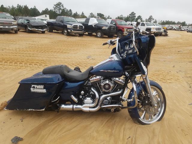 2011 HARLEY-DAVIDSON FLHX 1HD1KBM19BB669984